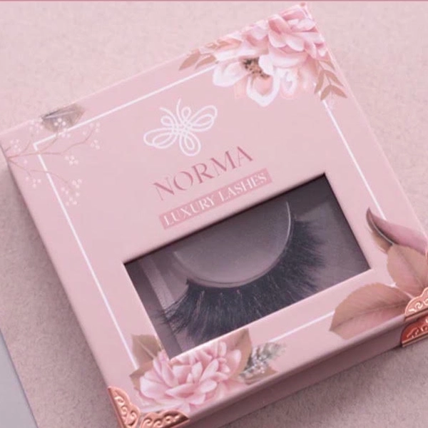 Kassandra Lashes Packaging